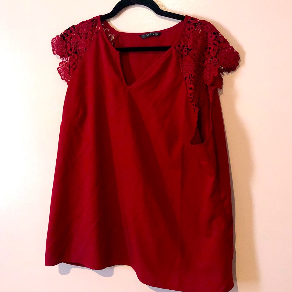 Plus size red lace sleeve top
